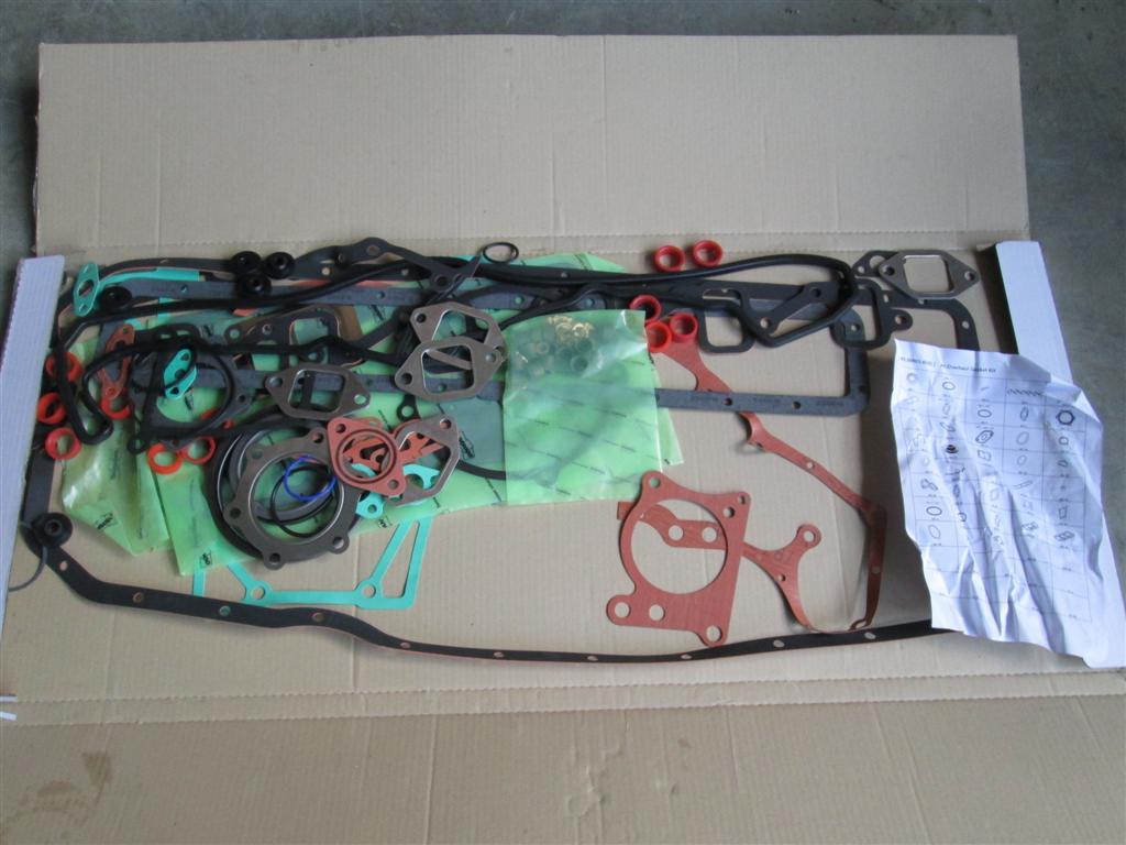 Комплект прокладок двигателя (полный) Solar 420LC-V 65.99601-8042 400632-00082