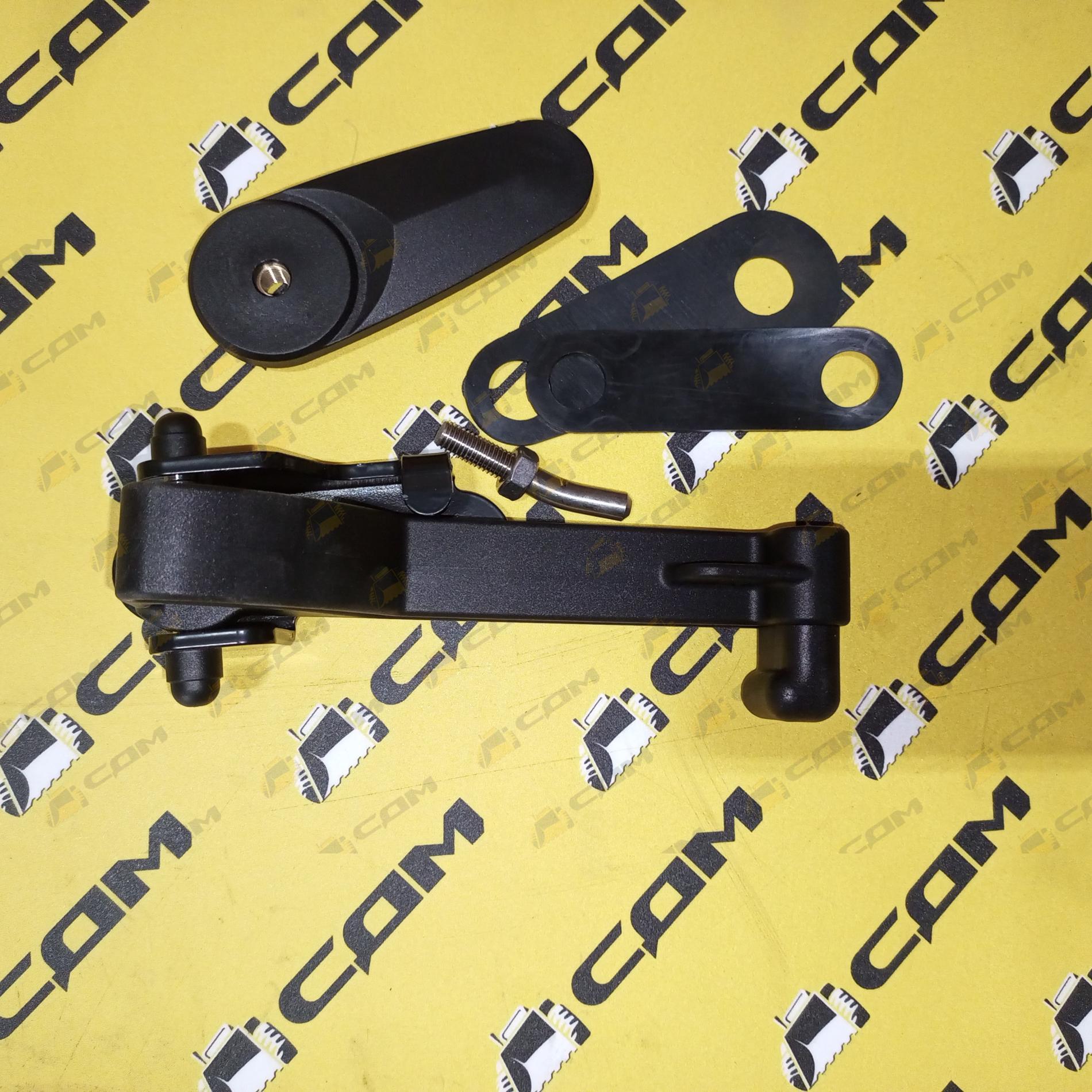 Замок центральный левый в сборе заднего стекла кабины LONKING 83C 60900018490/83C.12.27